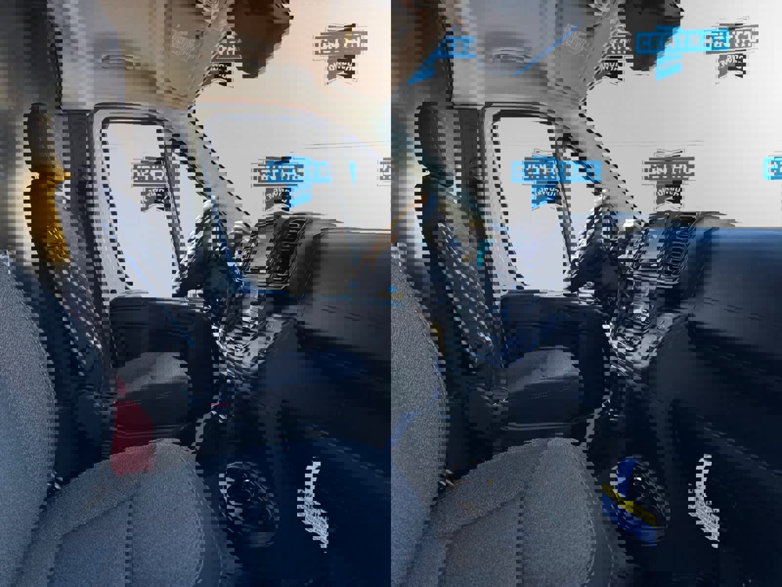 Used 2025 RAM ProMaster 2500 w/ Convenience Group image 16