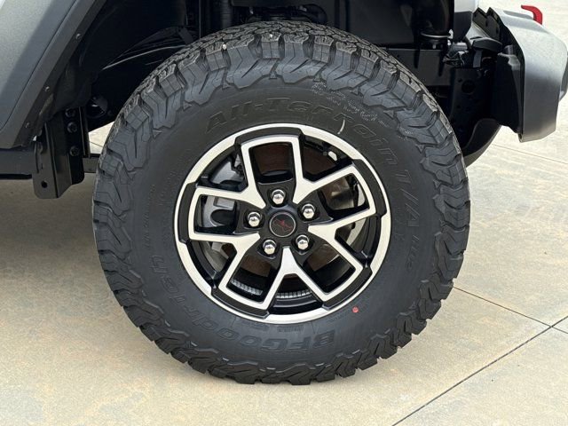 New 2026 Jeep Wrangler Unlimited Rubicon image 13