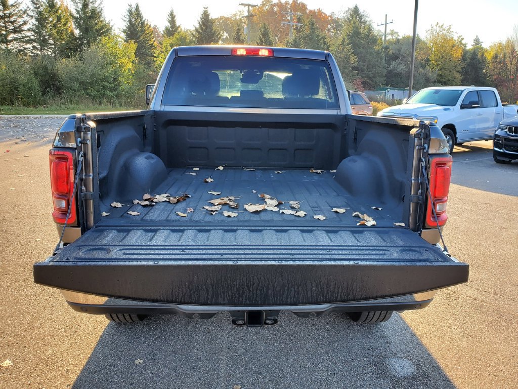 Used 2026 RAM 2500 Big Horn AWD/4WD image 9