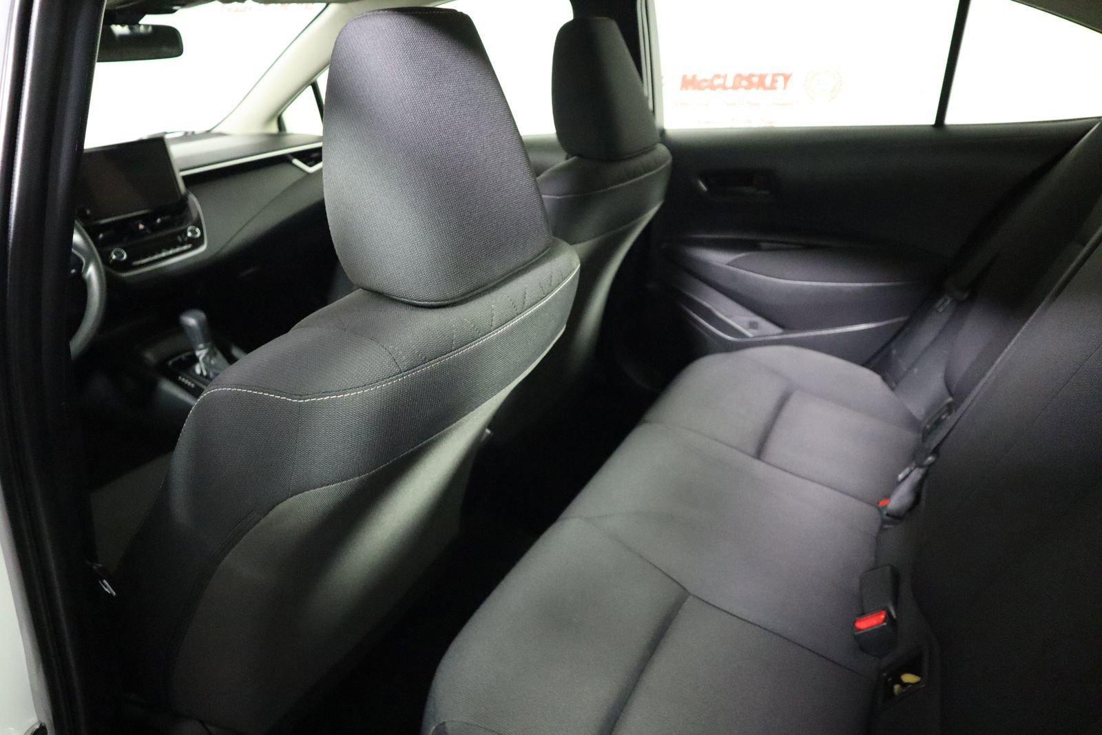 Used 2023 Toyota Corolla LE image 43