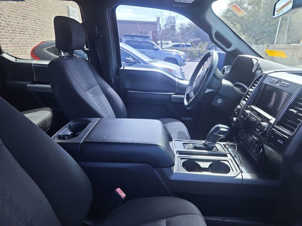 Used 2019 Ford F150 XLT w/ Equipment Group 302A Luxury image 10