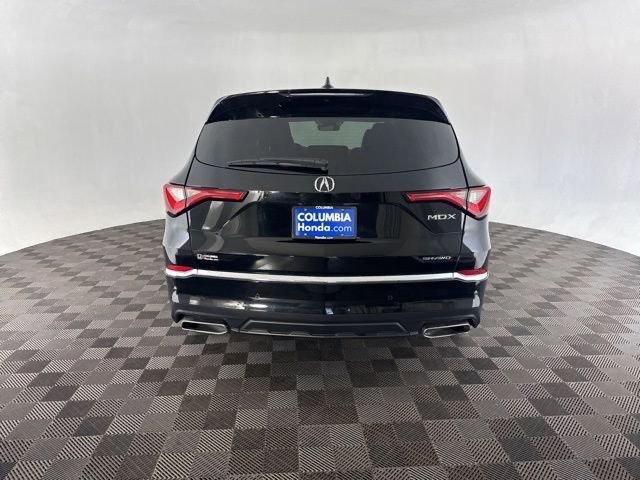 Used 2023 Acura MDX SH-AWD w/ Technology Package image 8