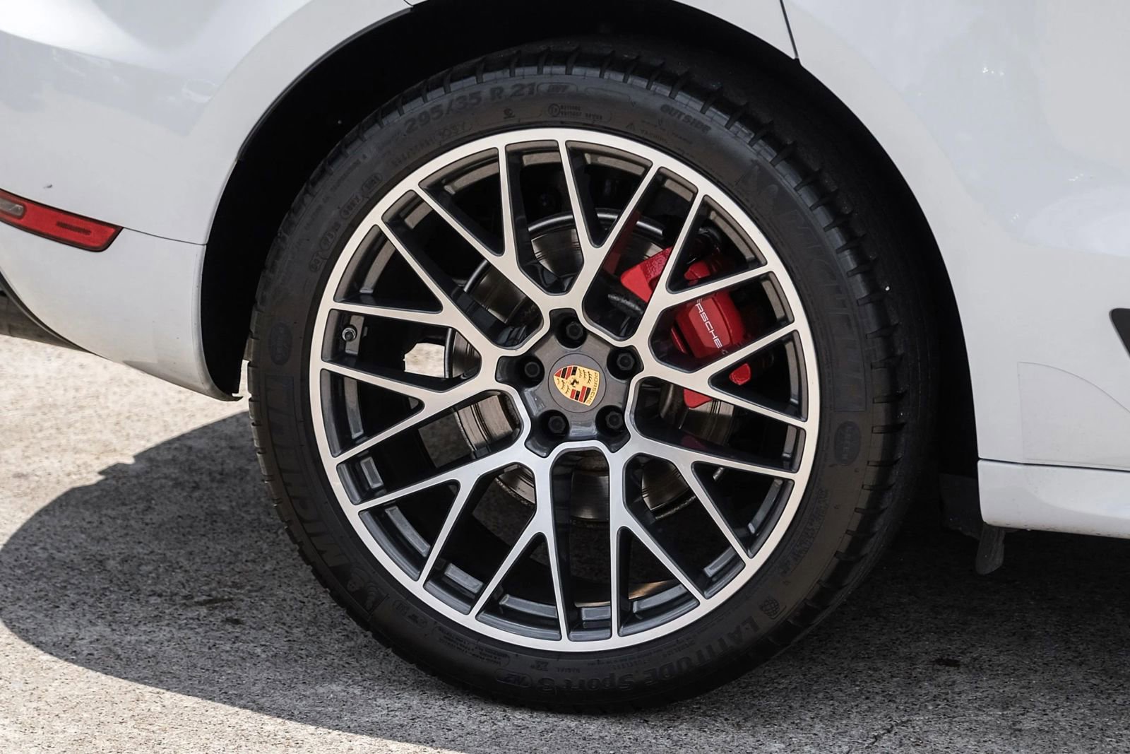 Used 2021 Porsche Macan GTS w/ Premium Package Plus (PF9) AWD/4WD image 62