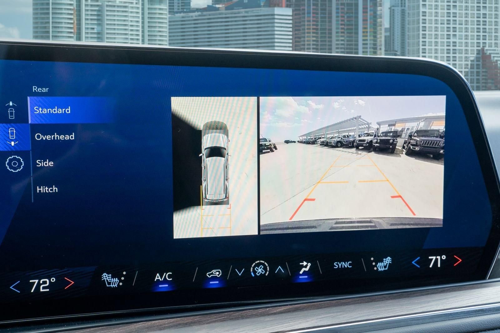 Used 2025 Chevrolet Tahoe LT image 35