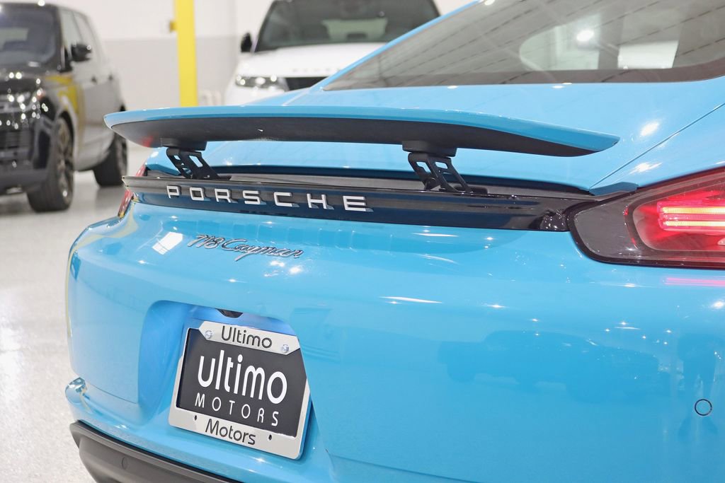 Used 2018 Porsche 718 Cayman RWD image 11