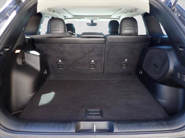Used 2019 Jeep Cherokee Latitude Plus w/ Comfort/Convenience Group AWD/4WD image 7