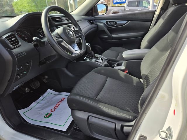 Used 2019 Nissan Rogue S image 9