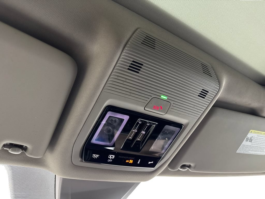 Used 2024 Volkswagen Atlas SE w/ Panoramic Sunroof Package FWD image 76