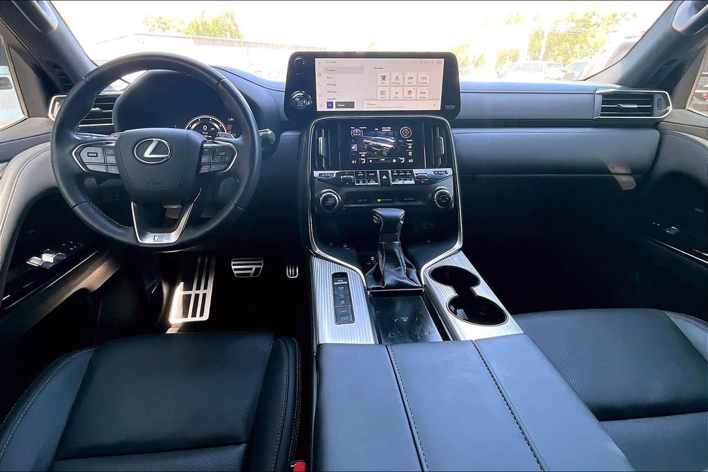 Used 2023 Lexus LX 600 F Sport AWD/4WD image 6