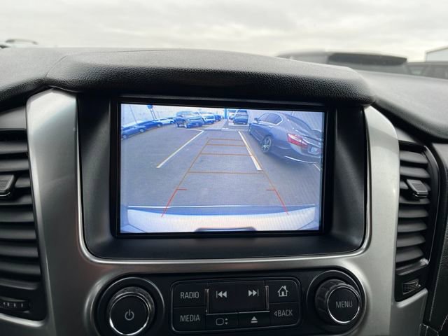 Used 2018 Chevrolet Suburban Premier image 18