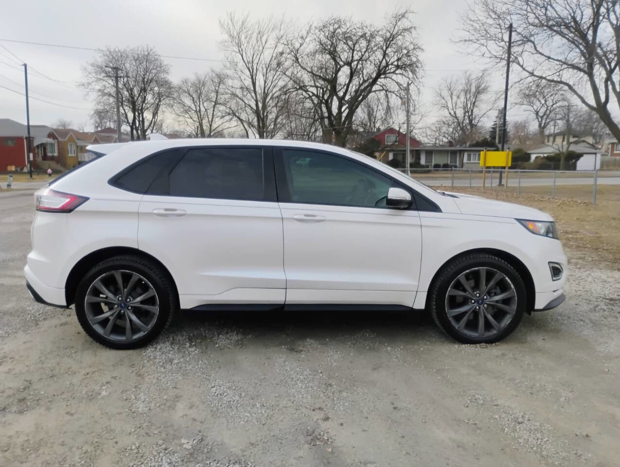 Used 2016 Ford Edge Sport w/ Technology Package AWD/4WD image 11