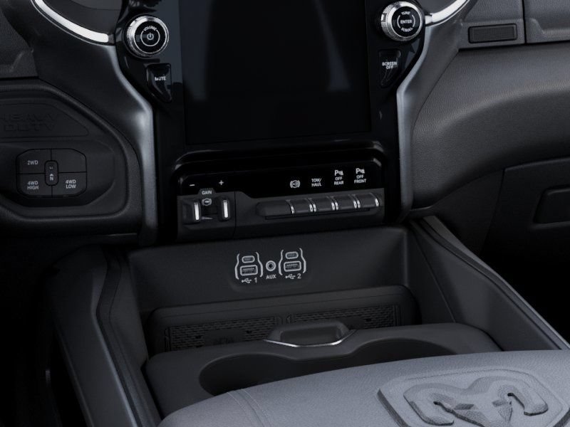 New 2026 RAM 2500 Laramie AWD/4WD image 32