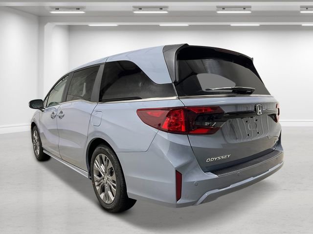 New 2026 Honda Odyssey Touring image 5