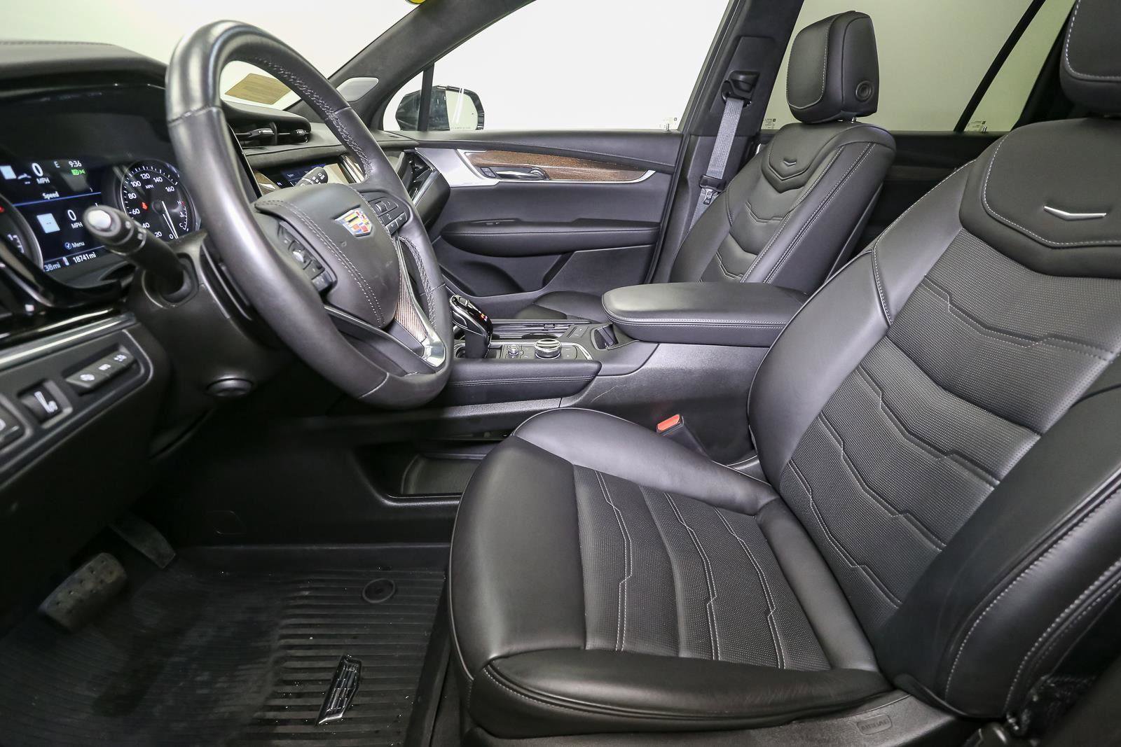 Used 2024 Cadillac XT6 Premium Luxury w/ Platinum Package image 50