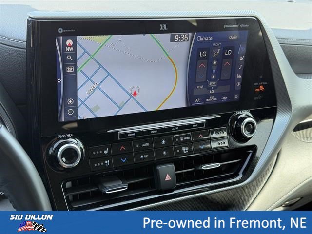Used 2022 Toyota Highlander Platinum AWD/4WD image 10