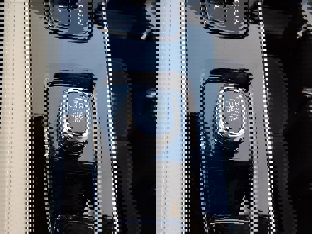 New 2026 Volvo XC90 B6 Ultra image 22