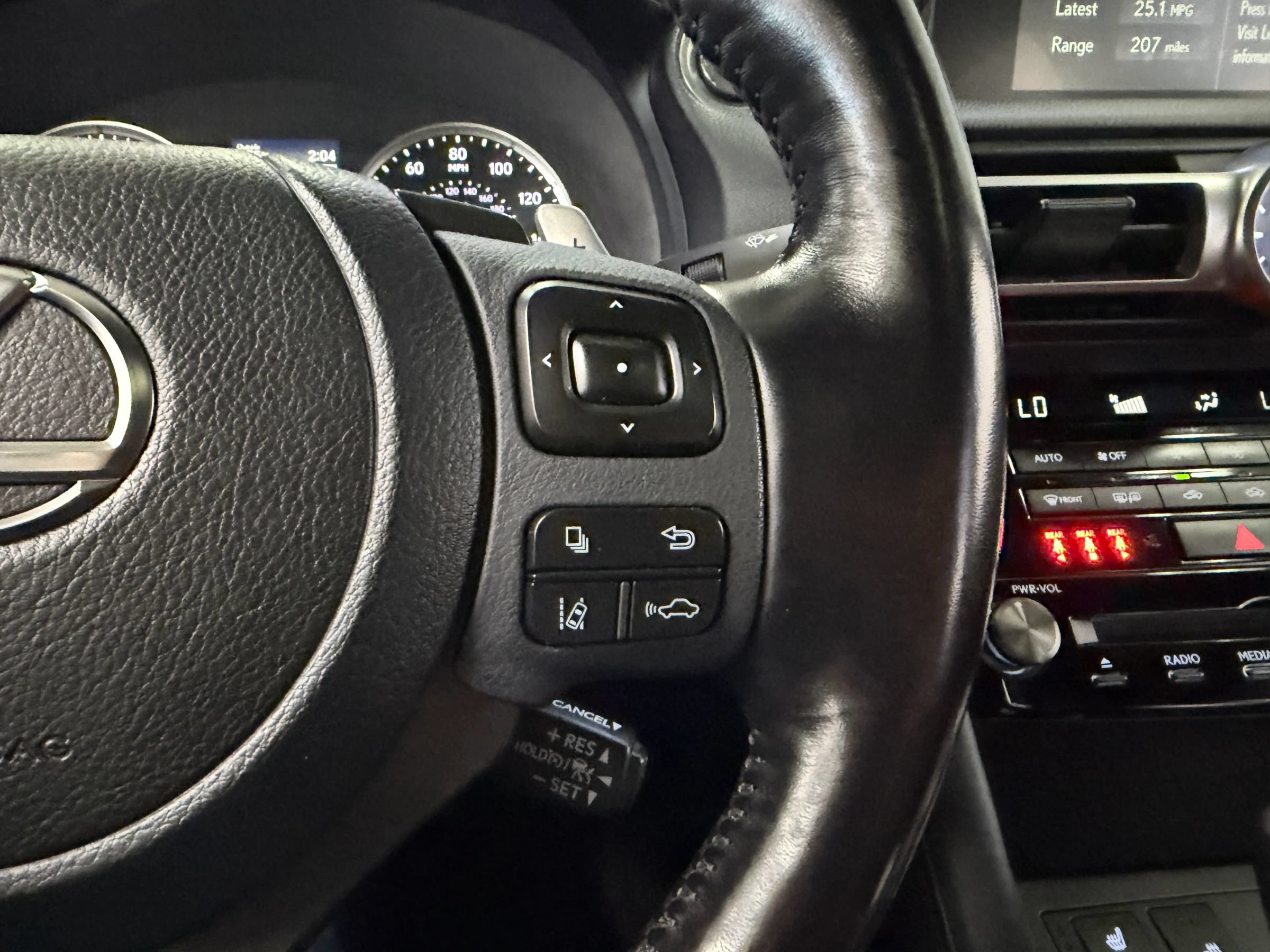 Used 2022 Lexus IS 300 w/ Premium Package RWD image 31