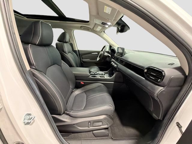 Used 2025 Honda Pilot Elite image 25
