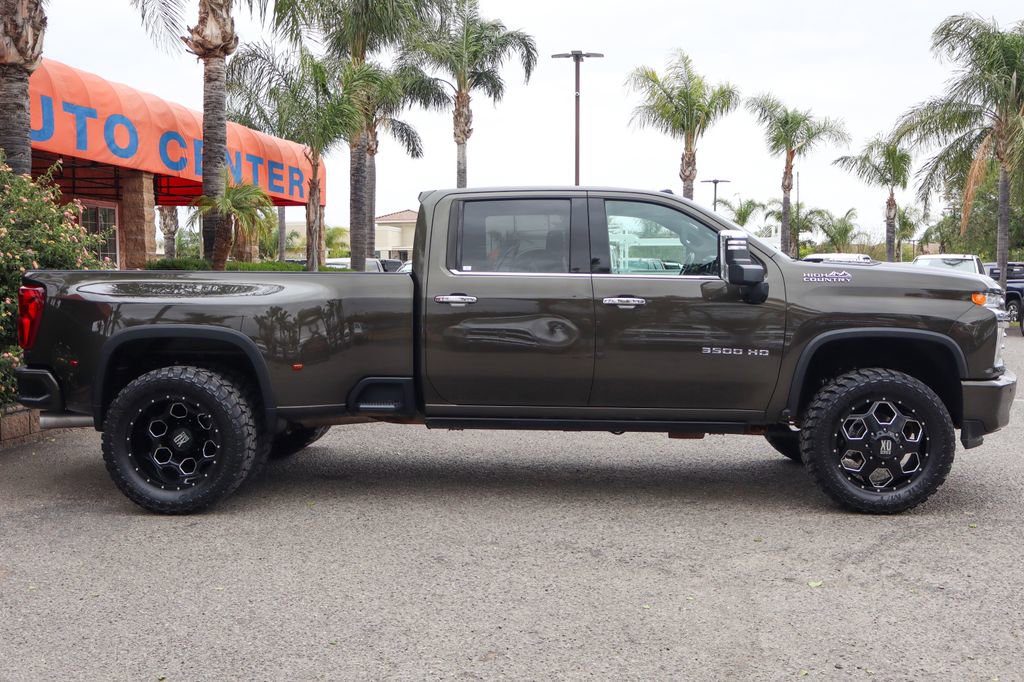 Used 2022 Chevrolet Silverado 3500 High Country w/ Safety Package II AWD/4WD image 11