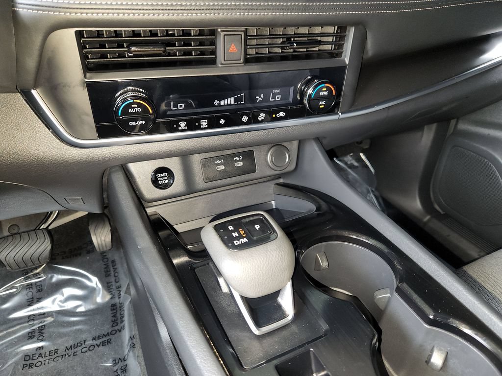 Used 2026 Nissan Rogue SV FWD image 21
