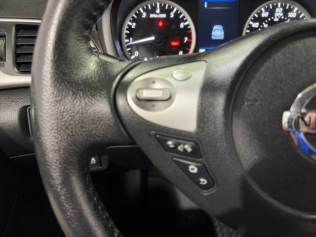 Used 2019 Nissan Sentra SR FWD image 17