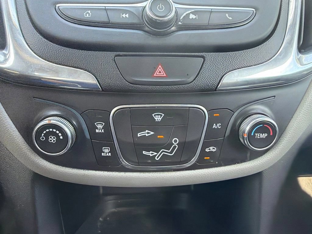 Used 2020 Chevrolet Equinox LS w/ LS Convenience Package FWD image 37