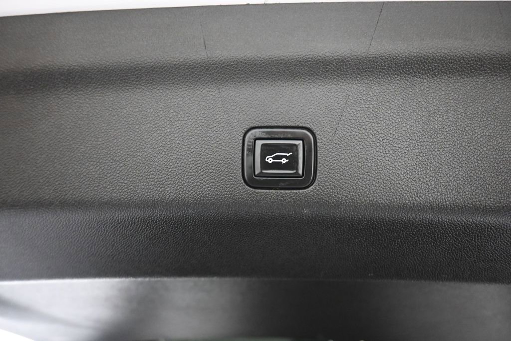 Used 2021 Chevrolet Suburban Premier AWD/4WD image 63