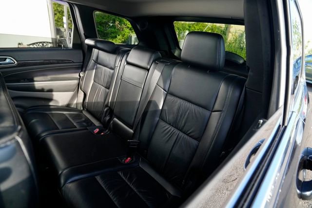 Used 2011 Jeep Grand Cherokee Laredo image 19