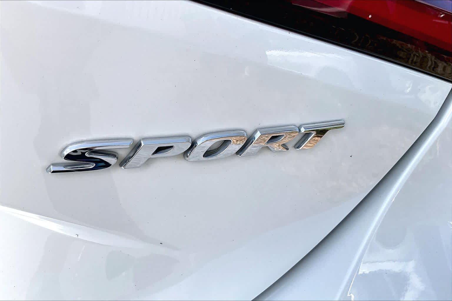 Used 2022 Honda Civic Sport image 10