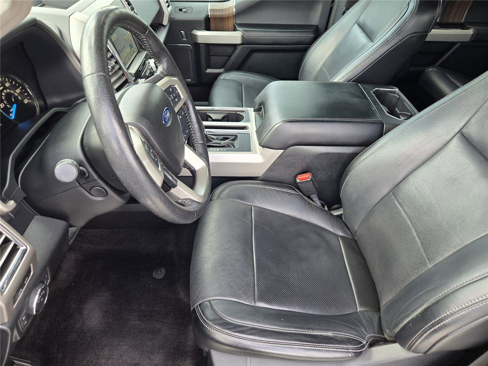 Used 2016 Ford F150 Lariat w/ Equipment Group 502A Luxury AWD/4WD image 13