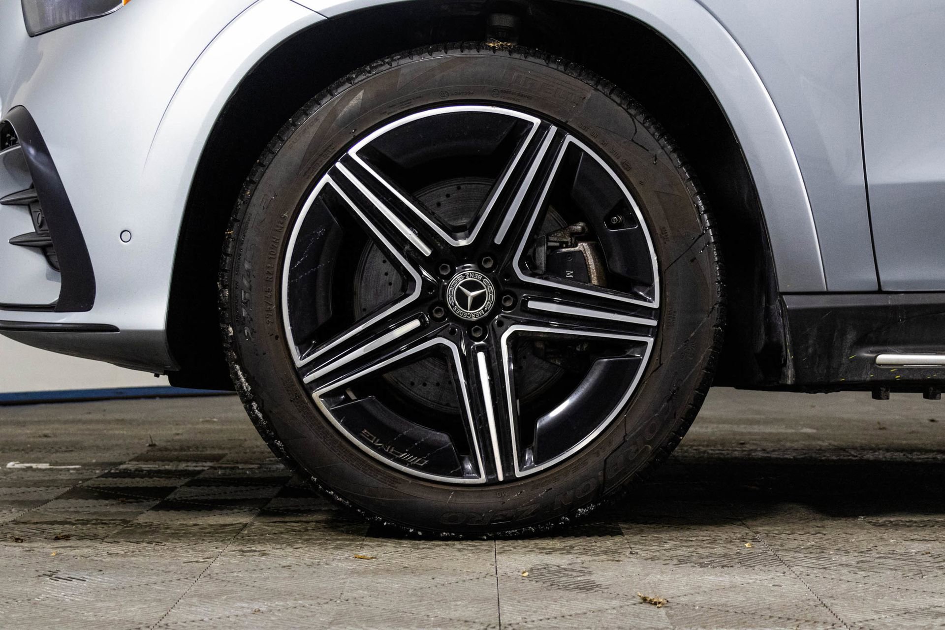 Used 2024 Mercedes-Benz GLE 350 4MATIC image 45