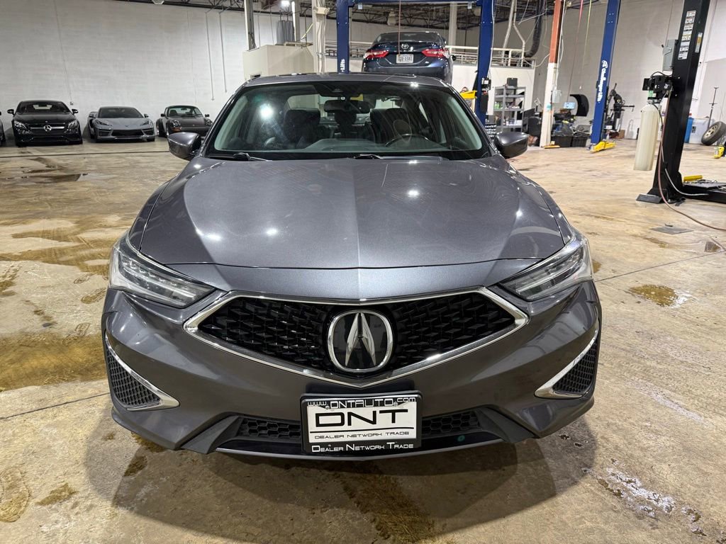 Used 2019 Acura ILX w/ Premium Package image 2
