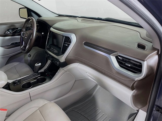 Used 2018 GMC Acadia SLT image 32