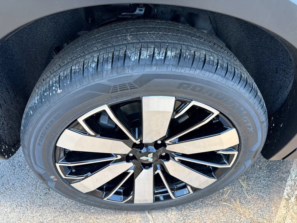 New 2026 Mitsubishi Outlander SE FWD image 42