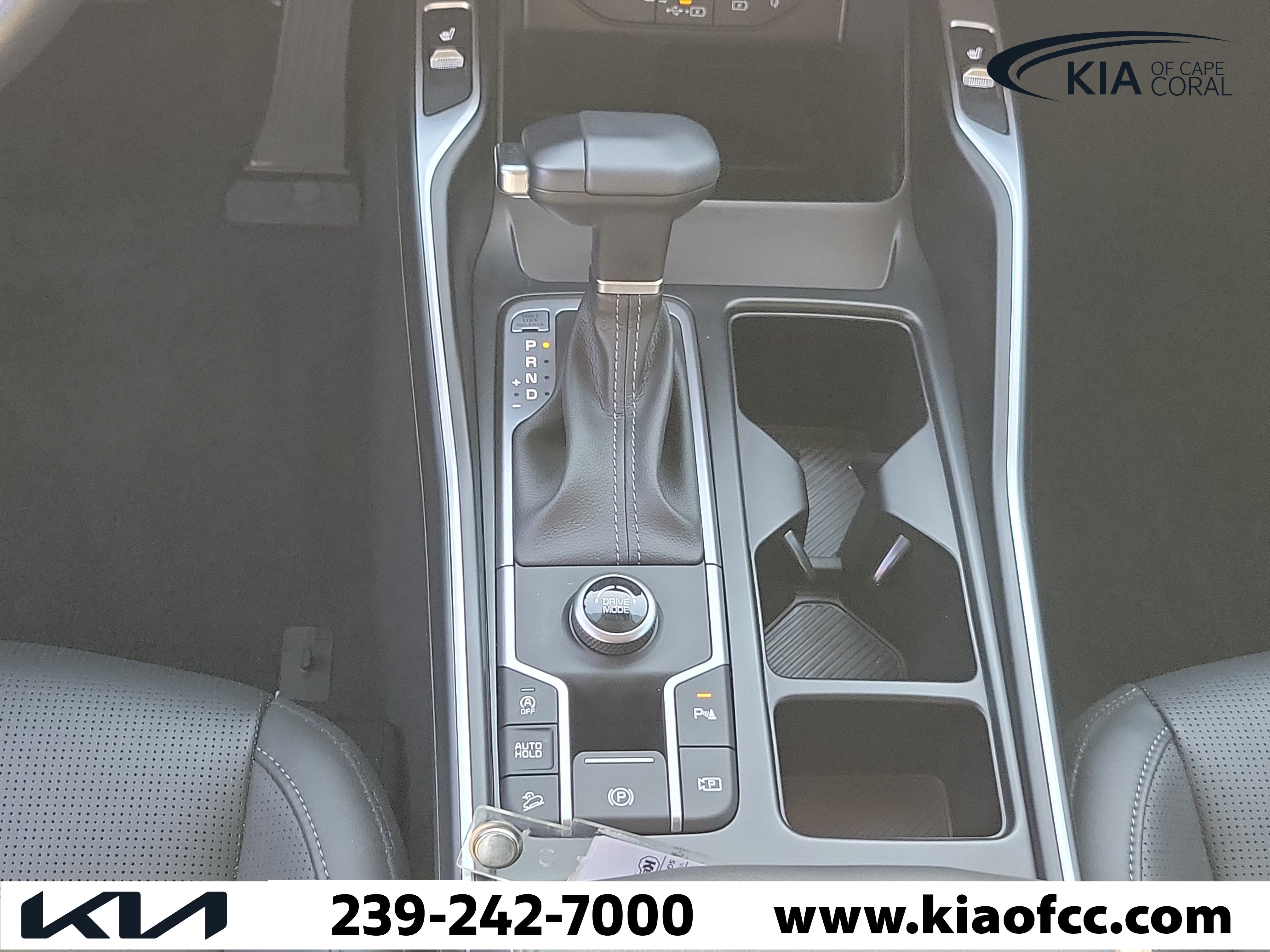 Certified 2025 Kia Sorento S w/ Panoramic Sunroof Package FWD image 20