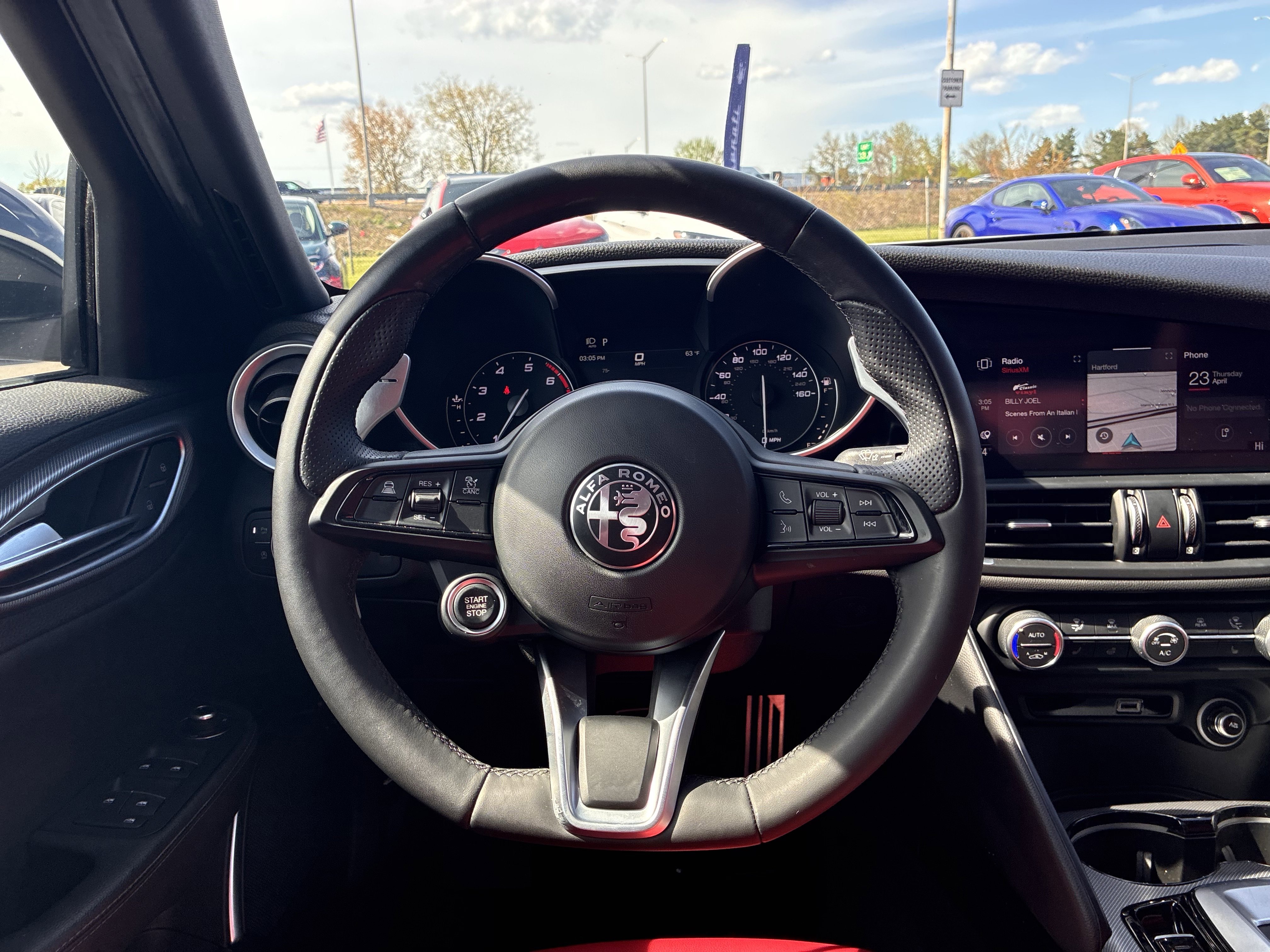 Used 2023 Alfa Romeo Giulia Veloce AWD/4WD image 16