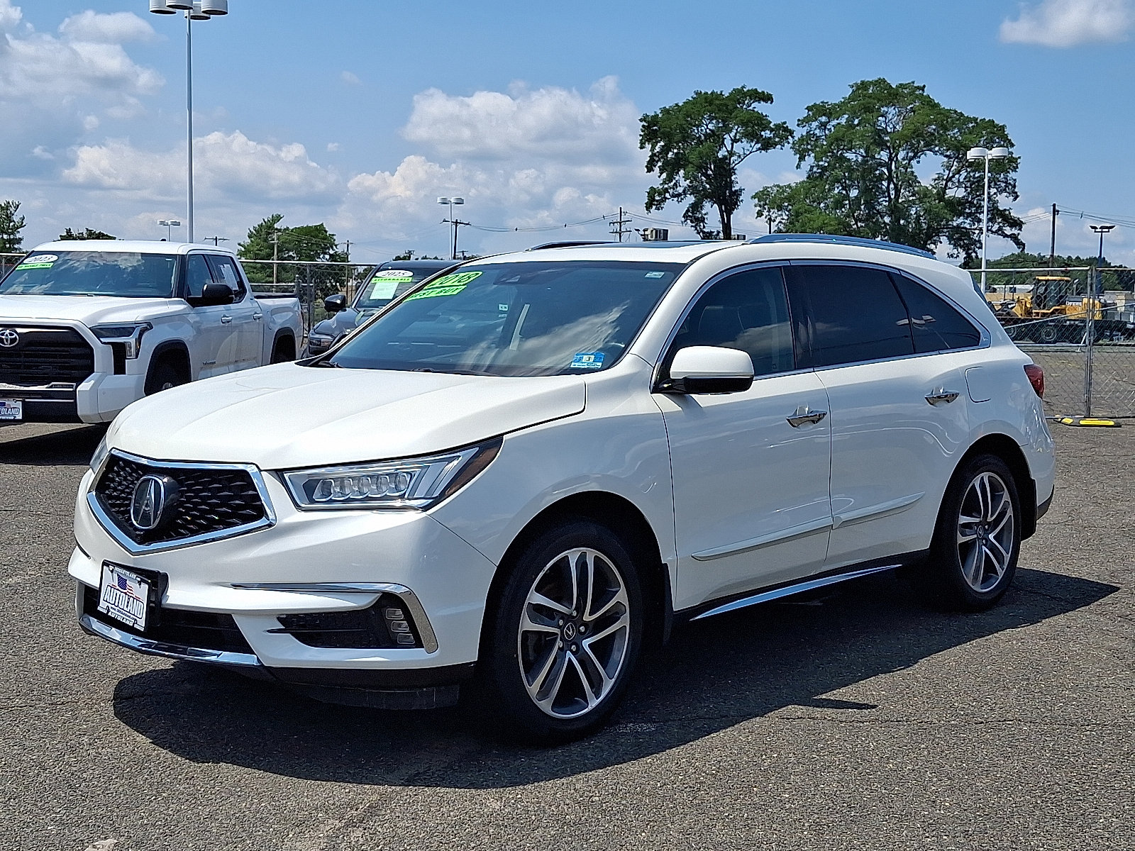 Used 2018 Acura MDX SH-AWD w/ Advance Package image 3