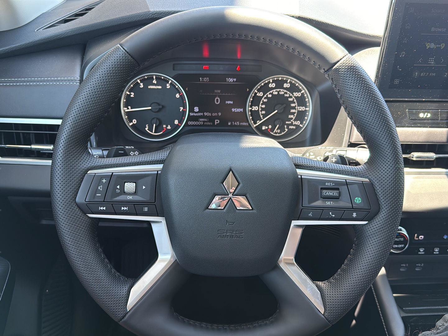 New 2026 Mitsubishi Outlander AWD image 18