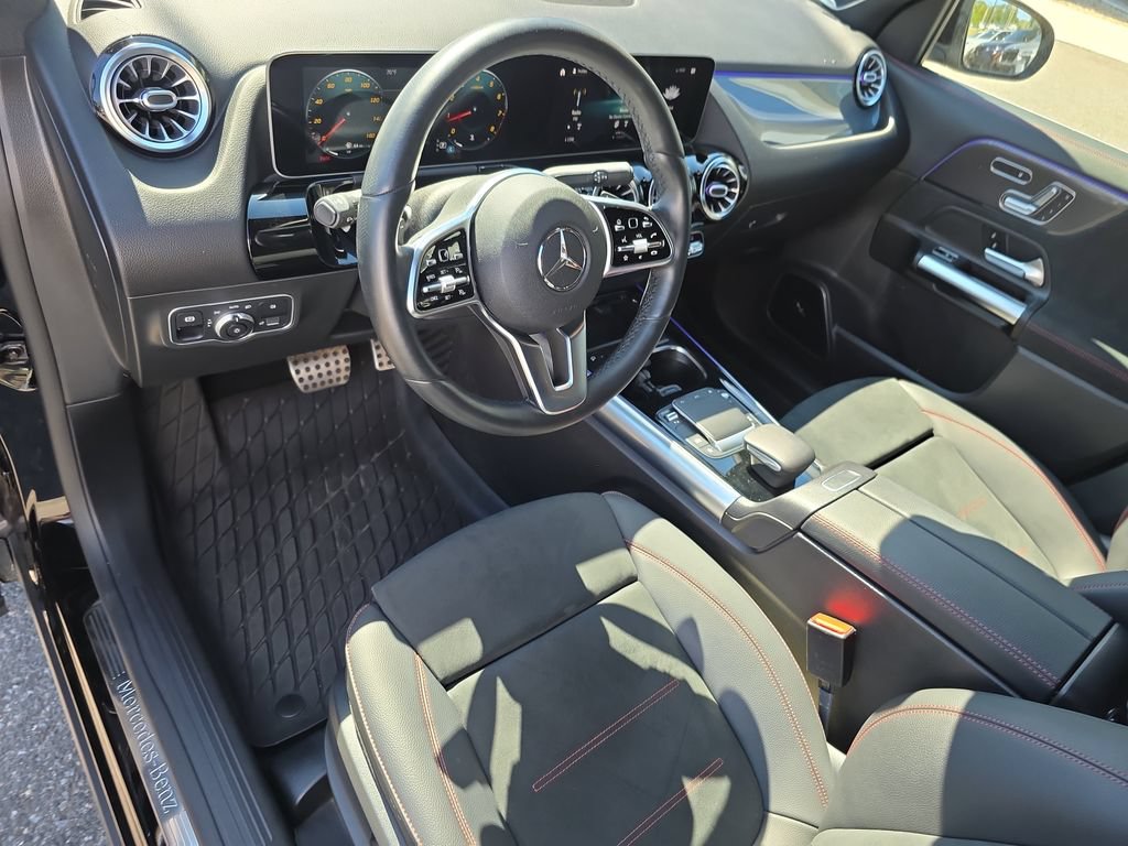 Used 2021 Mercedes-Benz GLA 250 4MATIC image 9