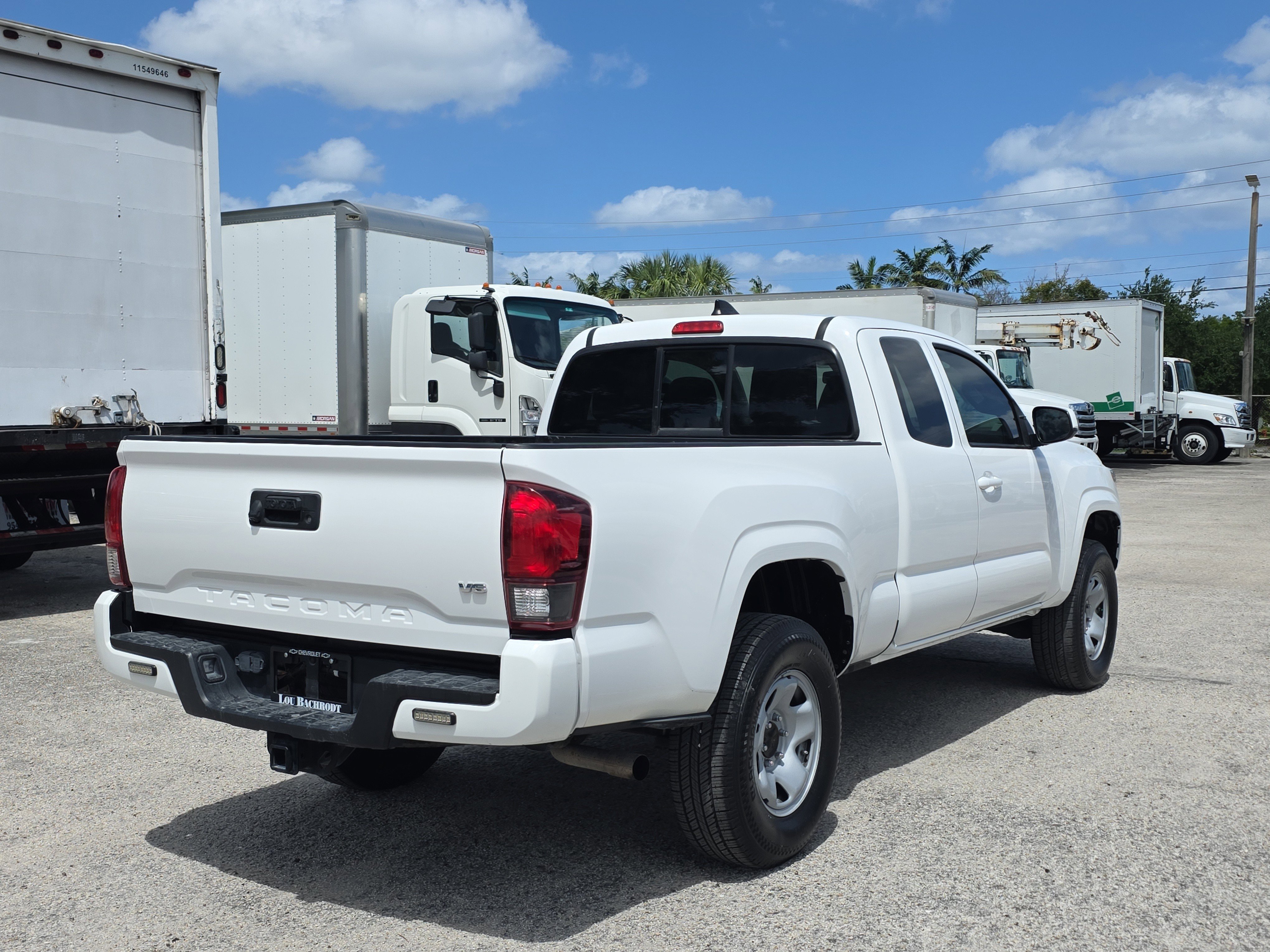 Used 2023 Toyota Tacoma SR RWD image 7