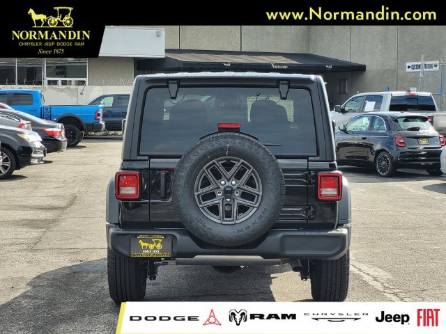 New 2026 Jeep Wrangler Sport AWD/4WD image 5
