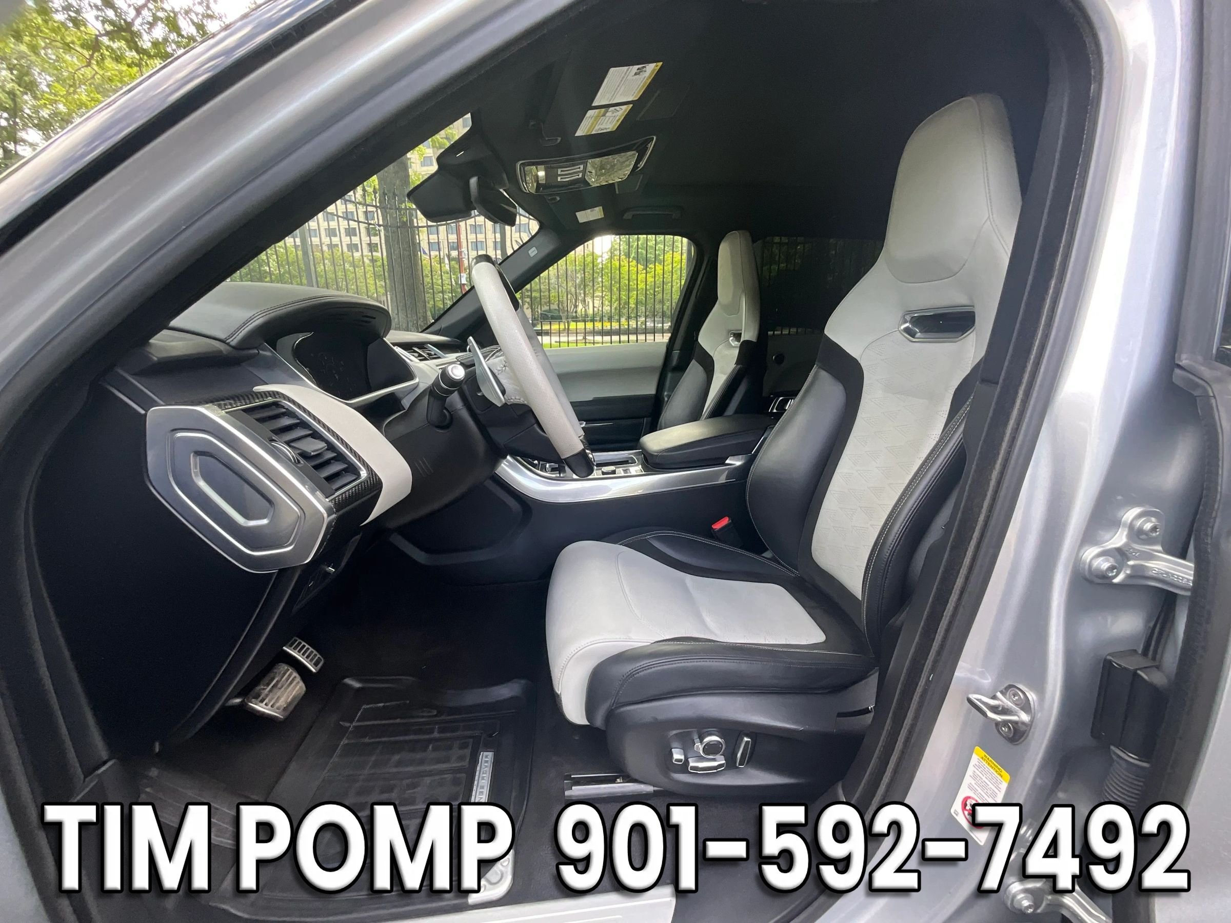 Used 2019 Land Rover Range Rover Sport SVR AWD/4WD image 20