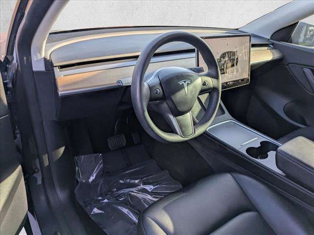 Used 2022 Tesla Model Y Long Range AWD/4WD image 11