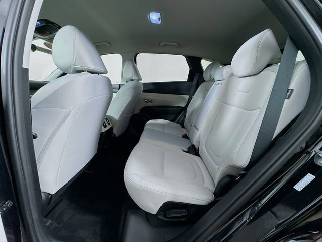 Certified 2025 Hyundai Tucson SEL FWD image 38