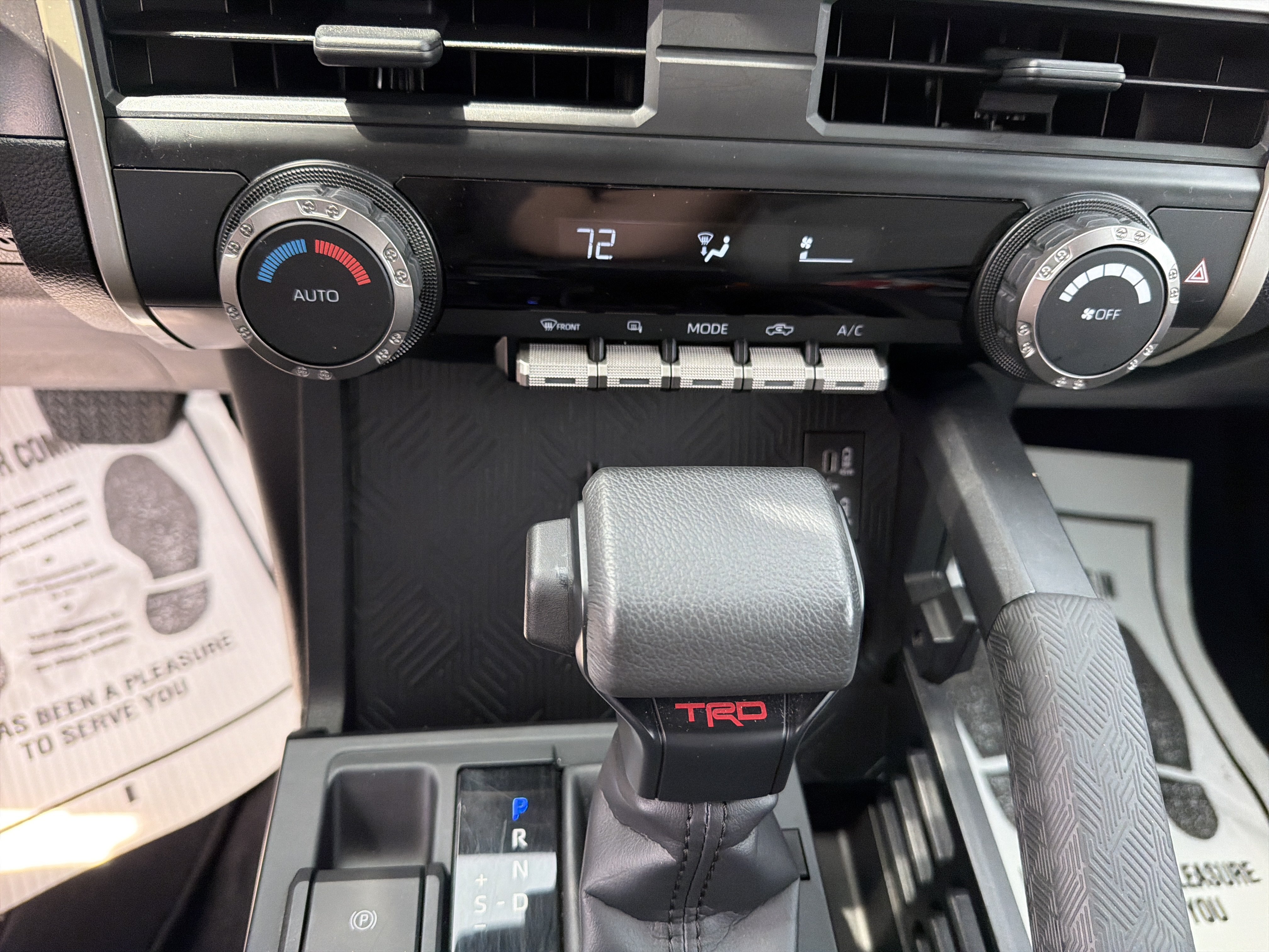 Used 2025 Toyota Tacoma TRD Off-Road AWD/4WD image 23