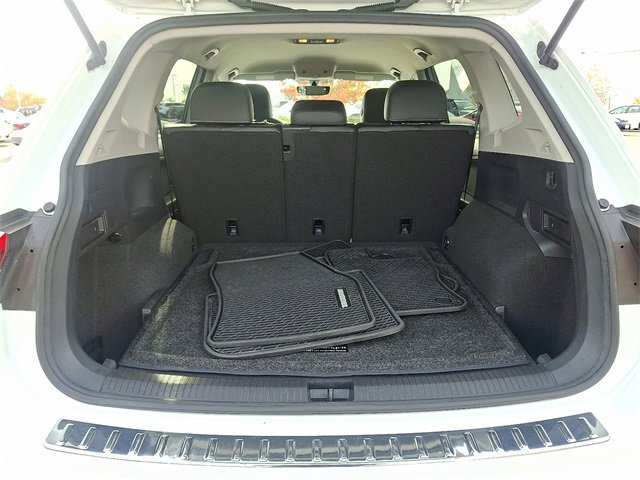 Used 2021 Volkswagen Tiguan SE image 28