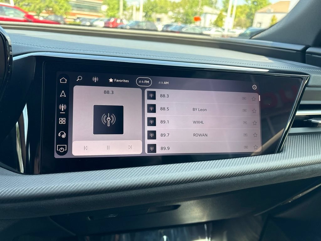 New 2026 Audi SQ5 Premium Plus AWD/4WD image 28