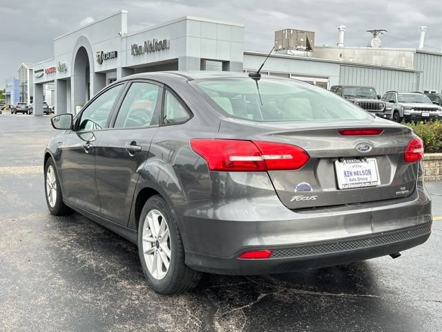 Used 2015 Ford Focus SE FWD image 3