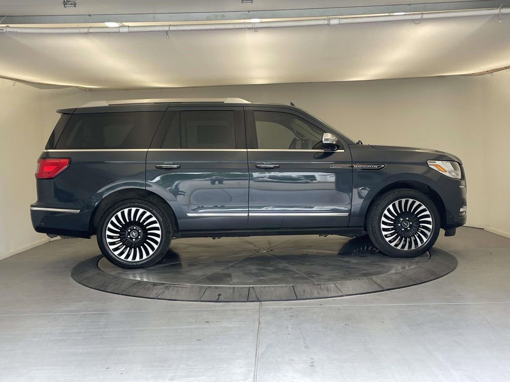 Used 2021 Lincoln Navigator Black Label AWD/4WD image 8