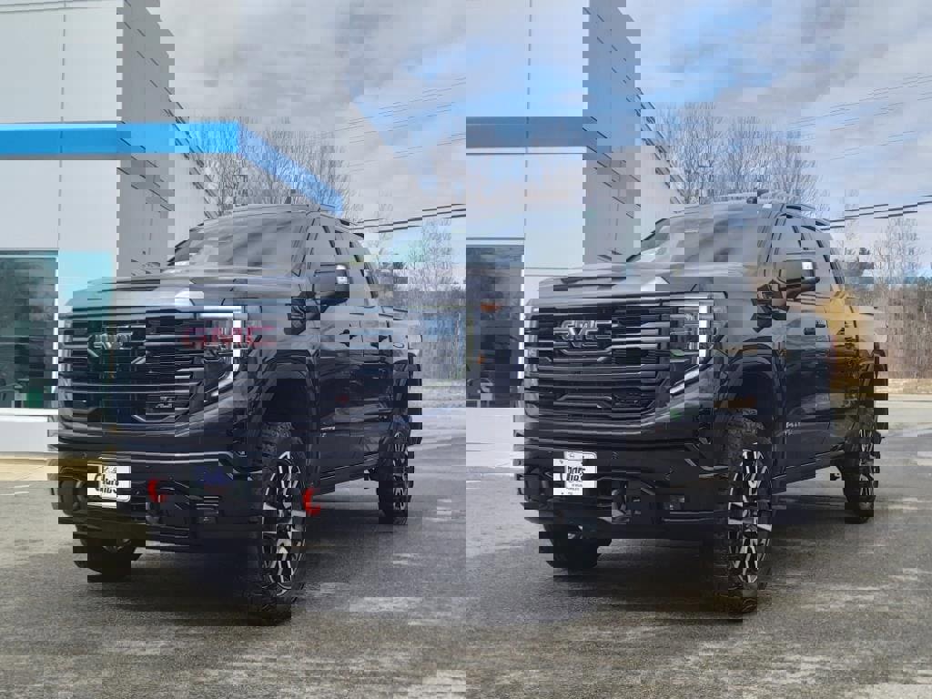 Used 2024 GMC Sierra 1500 AT4 w/ AT4 Preferred Package